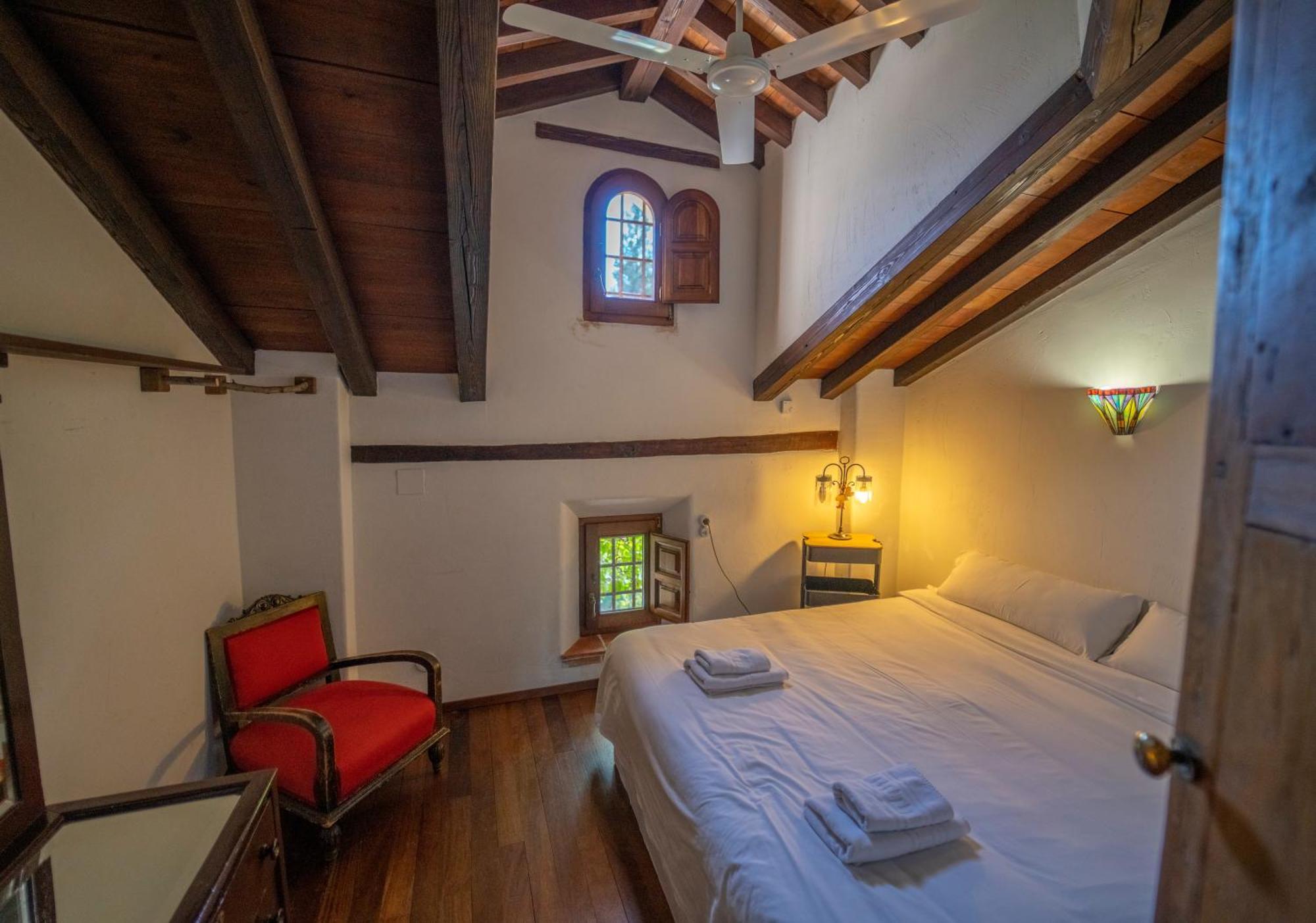 Cortijo Los Arbolitos, Casa Compartida Guejar Sierra Luaran gambar
