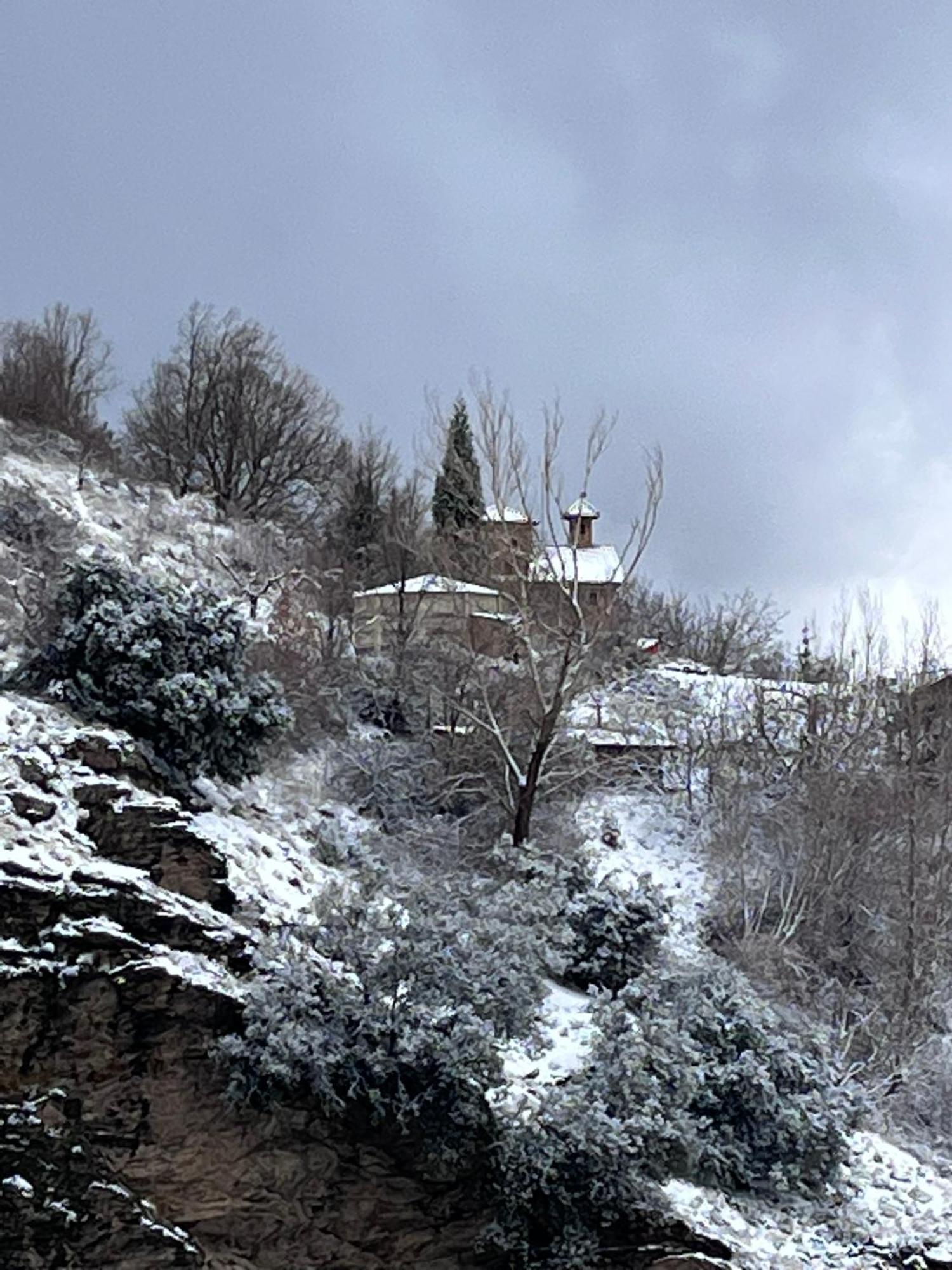 Cortijo Los Arbolitos, Casa Compartida Guejar Sierra Luaran gambar